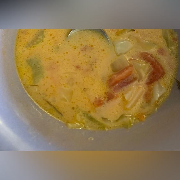 Meet your Posher, Caroline - Picture 1 of 1